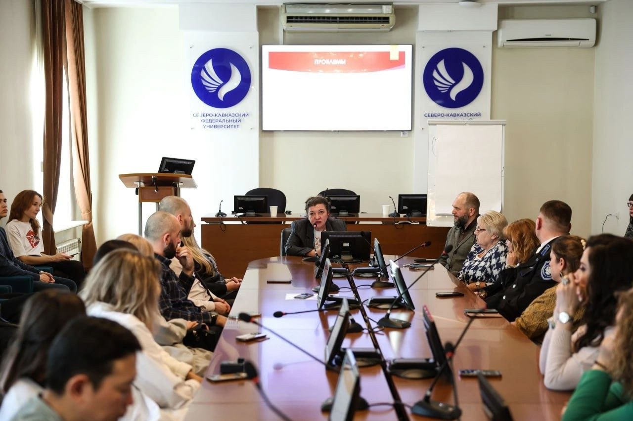 Руководитель молодёжных проектов землячества дагестанцев на Ставрополье принял участие в семинаре для молодых блогеров